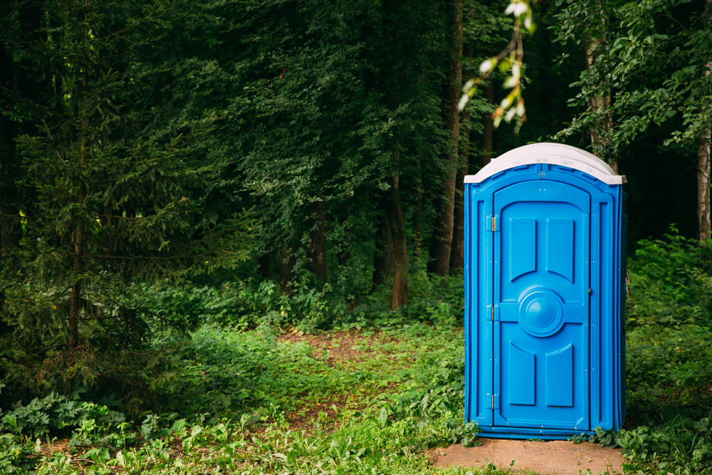 Portable-restroom-in-a-thriving-environment.jpg